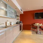 1 Bedroom Stunning Apartment In Molunat Molunat