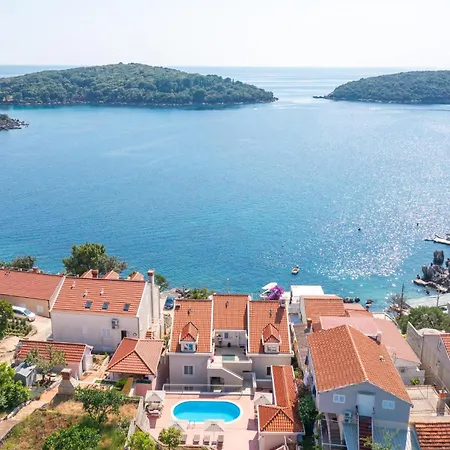 Διαμέρισμα 1 Bedroom Stunning Apartment In Molunat