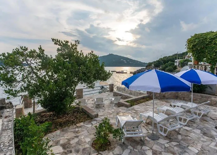 1 Bedroom Gorgeous In *